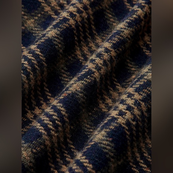 Plaid Wide-Leg Women's Pants with Belt - Picture 2 of 3